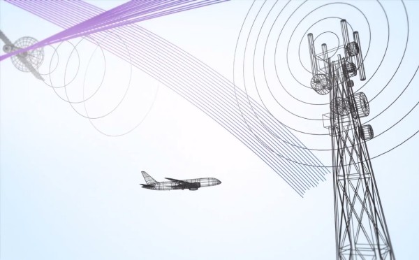 European Aviation Network (EAN) bringt Mobilfunk ins Flugzeug