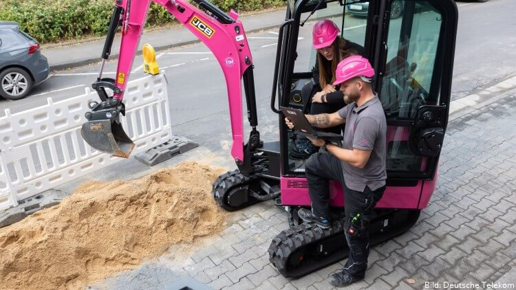 Telekom Magenta Bagger