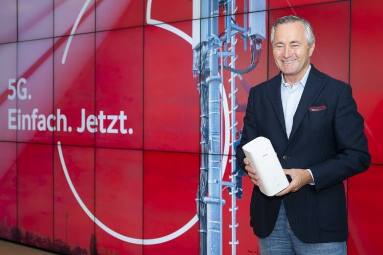 Vodafone Deutschland CEO Hannes Ametsreiter zum Start des 5G-Handy-Netz
