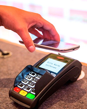 Mobiles Bezahlen per Smartphone und NFC